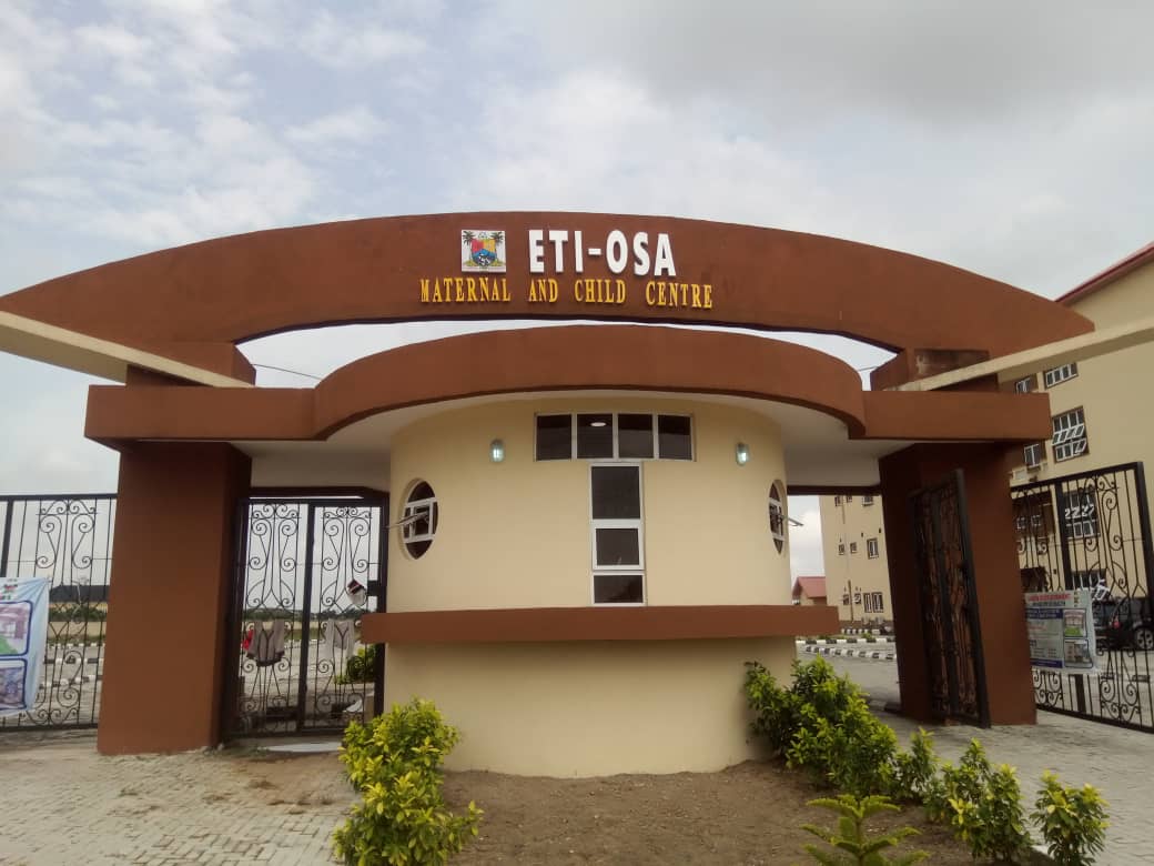 Eti-Osa area photo 4