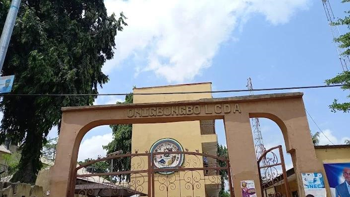 Onigbongbo area photo 1