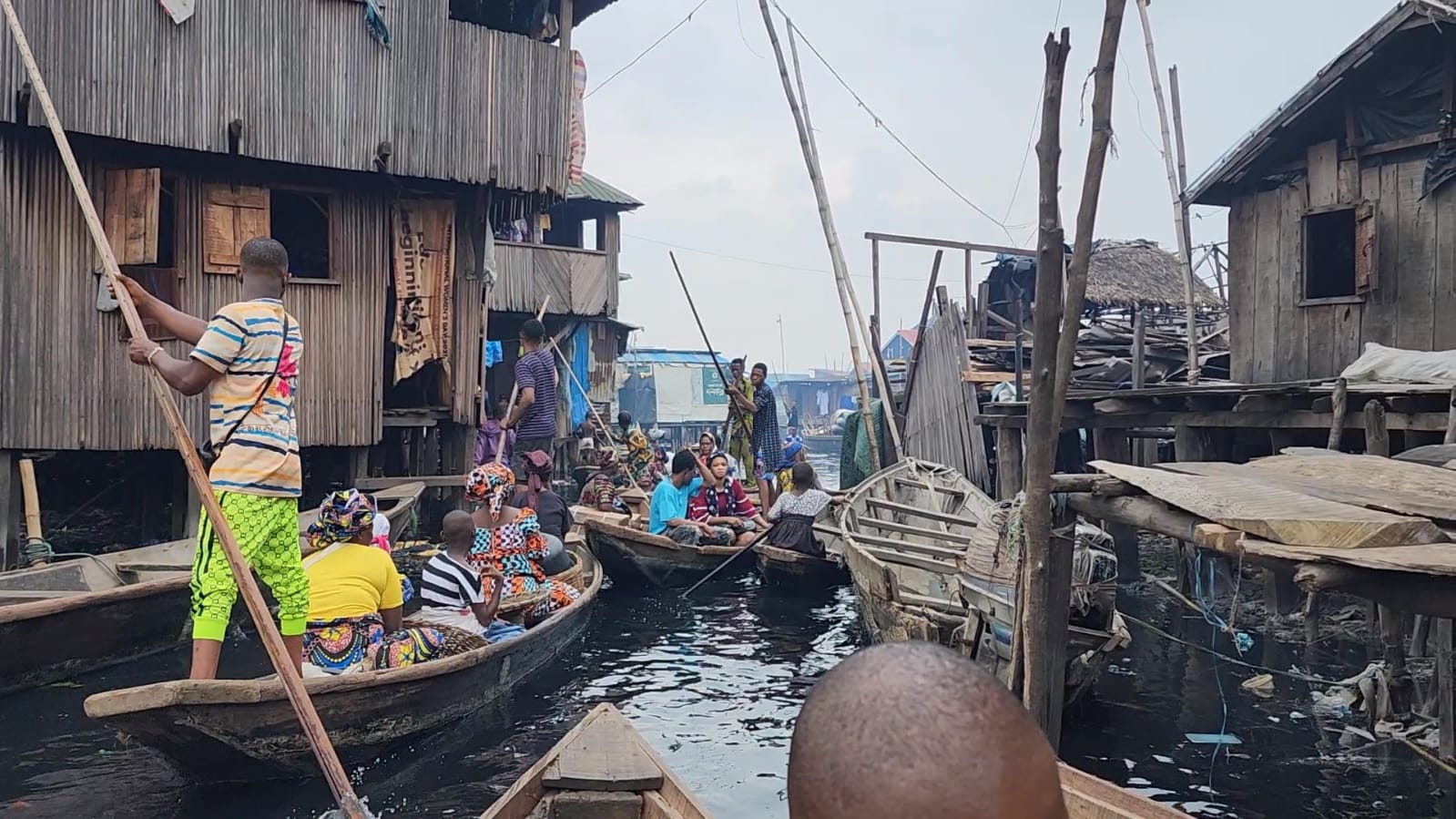 Victoria Island area photo 4